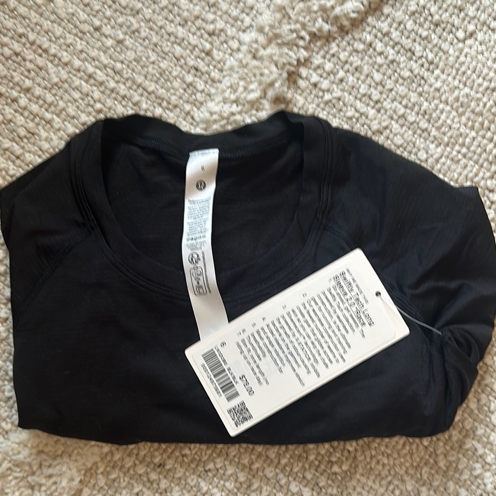 Lululemon Black T-Shirt